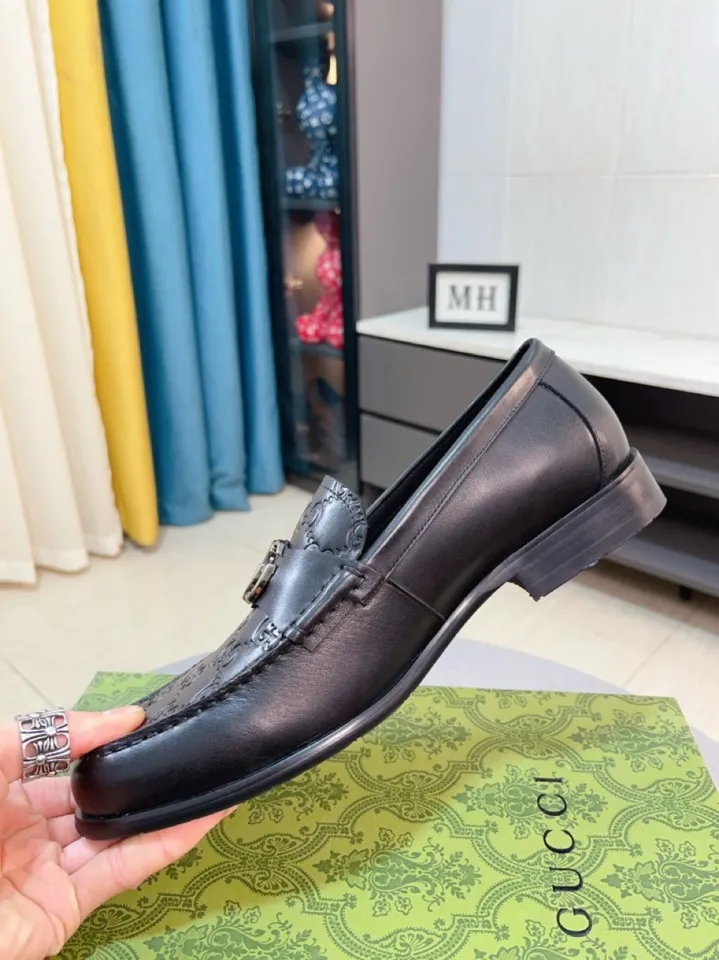 Men's shoes 💰500🌹🌹Niuli [GUCCI Gucci] A new style of formal men's leather shoes is coming~ The original quality upper is made of patent leather imported from Italy, the leather is soft and delicate, comfortable and soft first-layer cowhide lining, rubber wear-resistant outsole, the shoe shape is dignified and domineering, and the luxury charm cannot be concealed! The natural and free nouveau riche leads the trend. Code number: 38-44